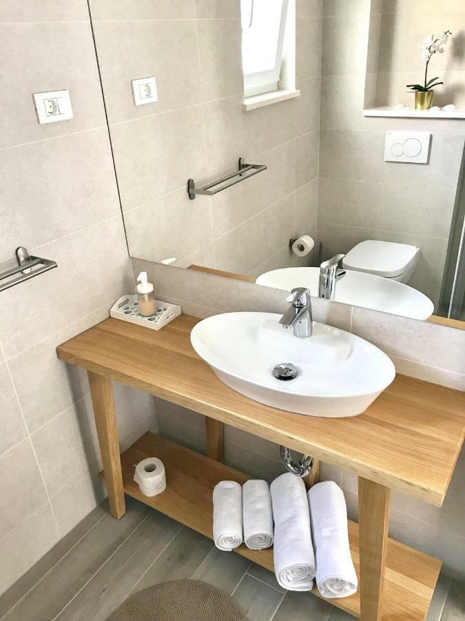 Appartement Cocoville Beach House- Makarska Extérieur photo