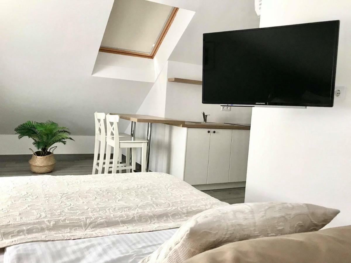 Appartement Cocoville Beach House- Makarska Extérieur photo